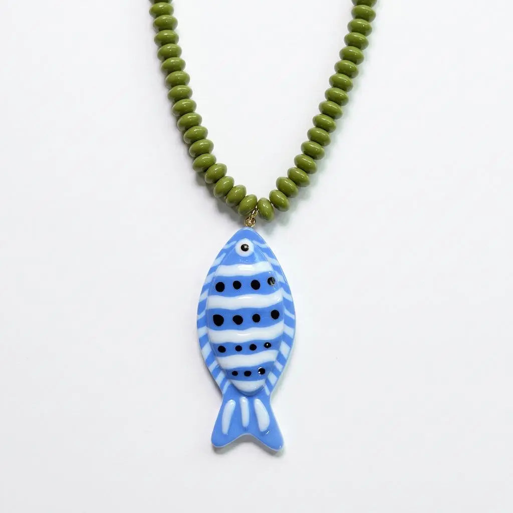 Dopamine Tropical Fish Beaded Necklace - Colorful Handmade Animal Pendant, Summer Beach Aesthetic Jewelry, Boho Mixed Seed Bead Choker for Hawaii Vacation, Fun Y2K Statement Gift for Her,summeroutfits,vacationoutfits,beachoutfits