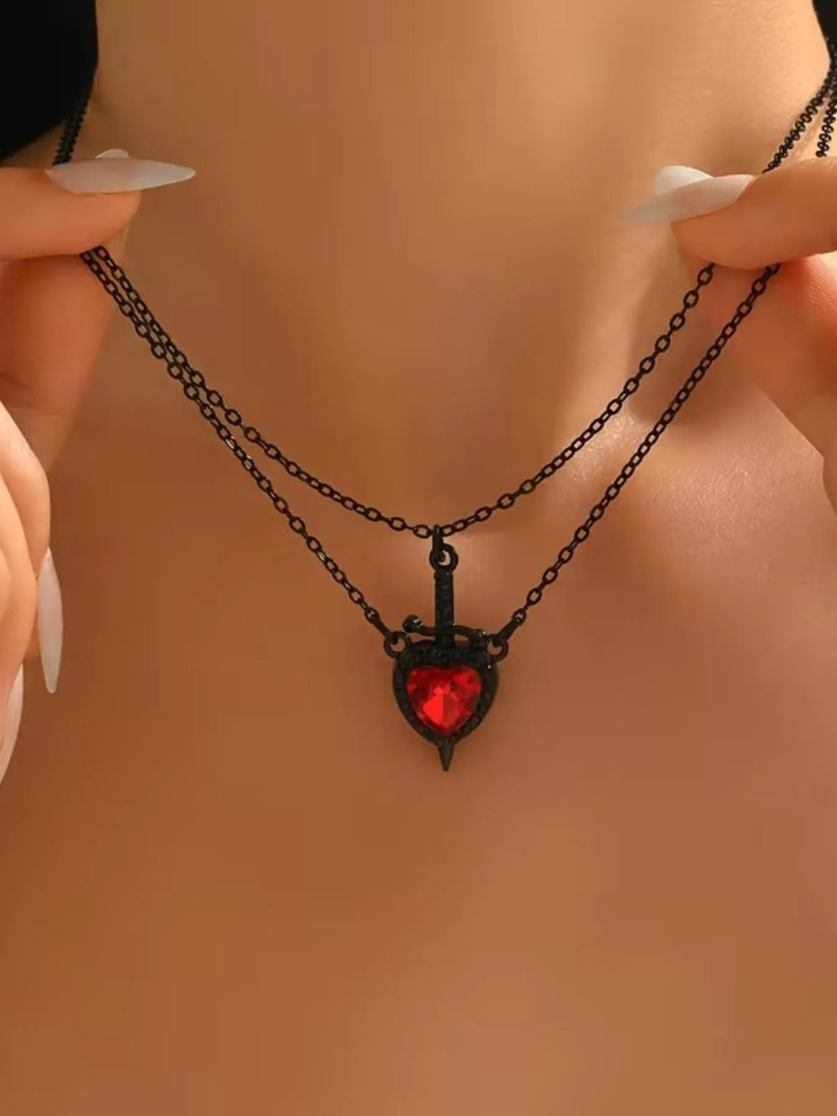 2pcs Heart and Sword Necklace Set, Love Heart Necklace, Amour Heart Necklace, Unique Couple's Jewelry, Fashionable Jewelry Accessories, Silver Color, Durable Fashion Accessory, Birthday Gift Jewelry, Perfect for Weddings & Parties, Includes Rose Box