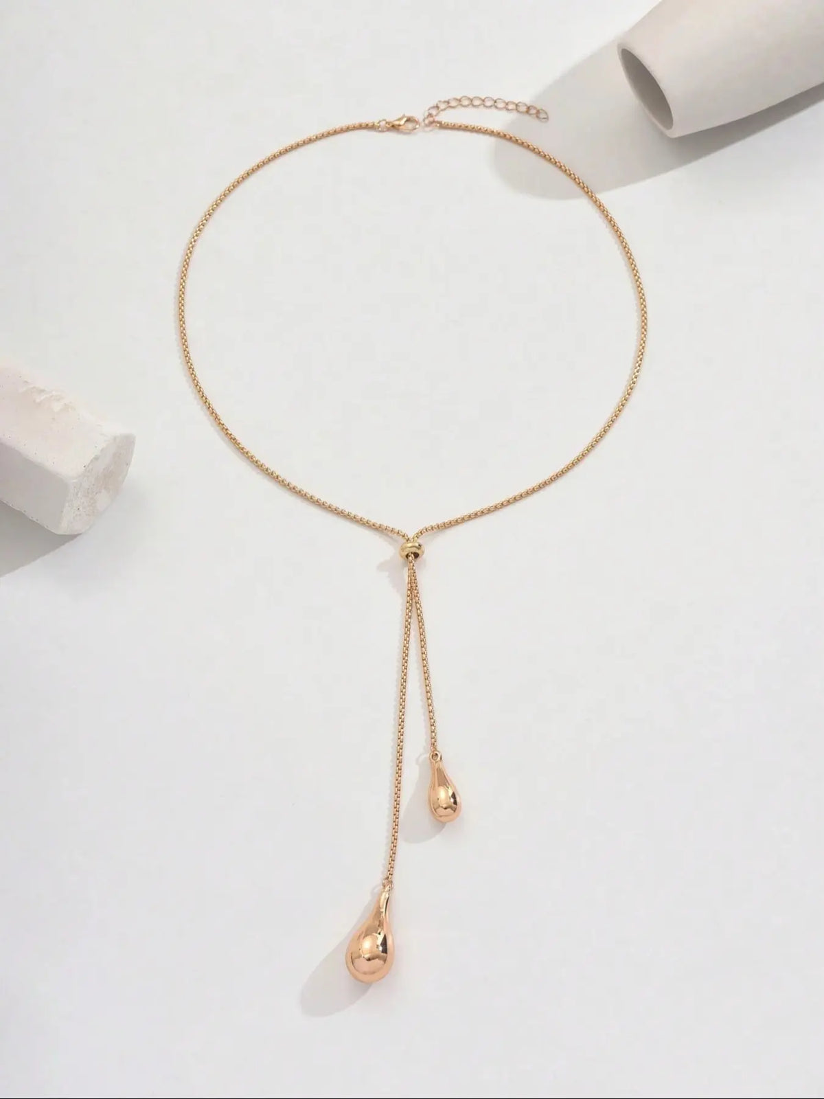 Women's Elegant Y-Shaped Necklace, Fashion Tear Drop Pendant Chain with Tassels, Long Necklace Accessory, Modern Versatile Accessories, Dangling Charms Necklace, Perfect Gift for Birthdays, Fashionable Chain Decorated