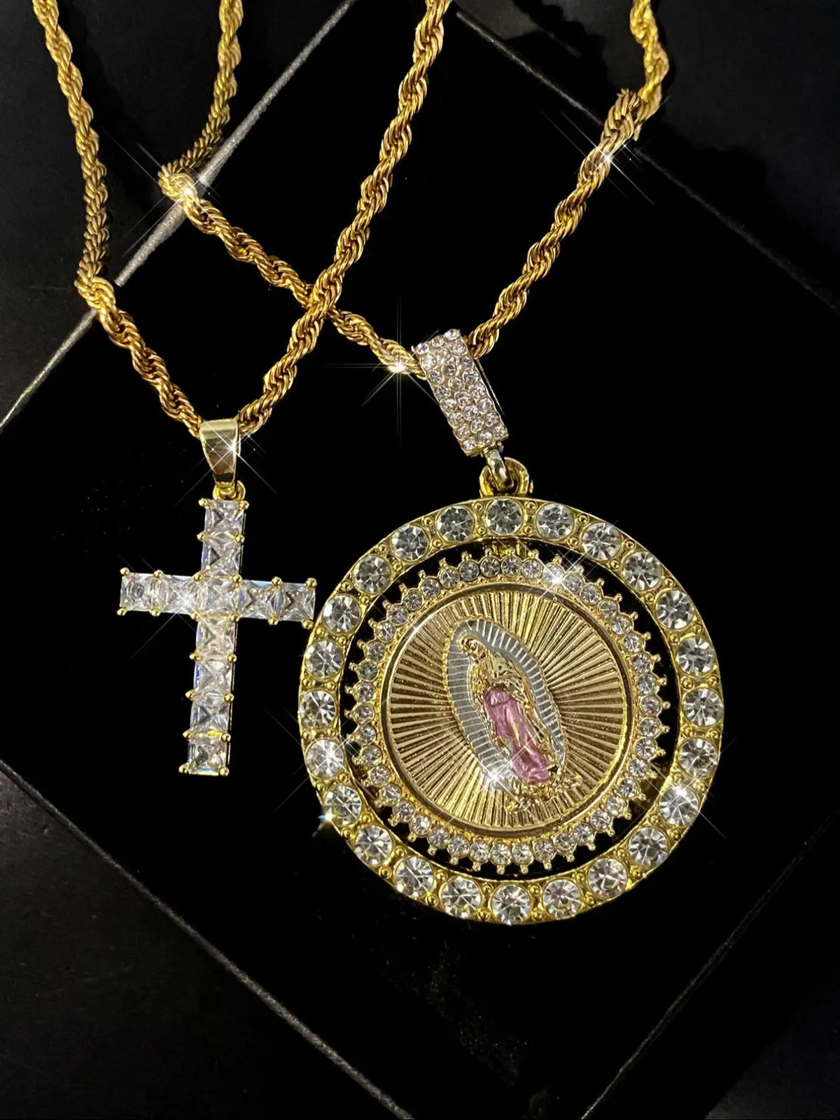 Hip Hop Rhinestone Decorated Virgin Mary & Cross Pendant Necklace Set, Cross Necklaces, Fashion Jewelry, Religious Jewelry, Faith Necklace for Party, Daily Clothing Decor, Trendy All-match & Exquisite Jewelry for Birthday Gift