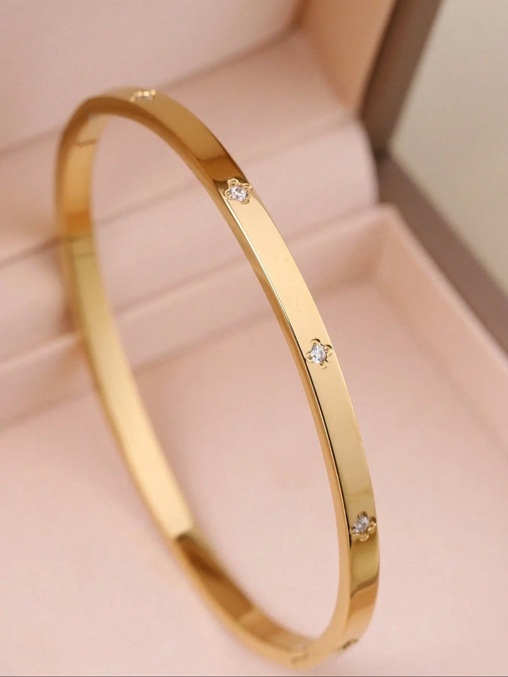 Women's Stainless Steel Bracelet Set, Flower Nail Design , Casual Style Elegant Jewelry Bracelet for Women, Perfect Gift for Her, High Quality Bracelet