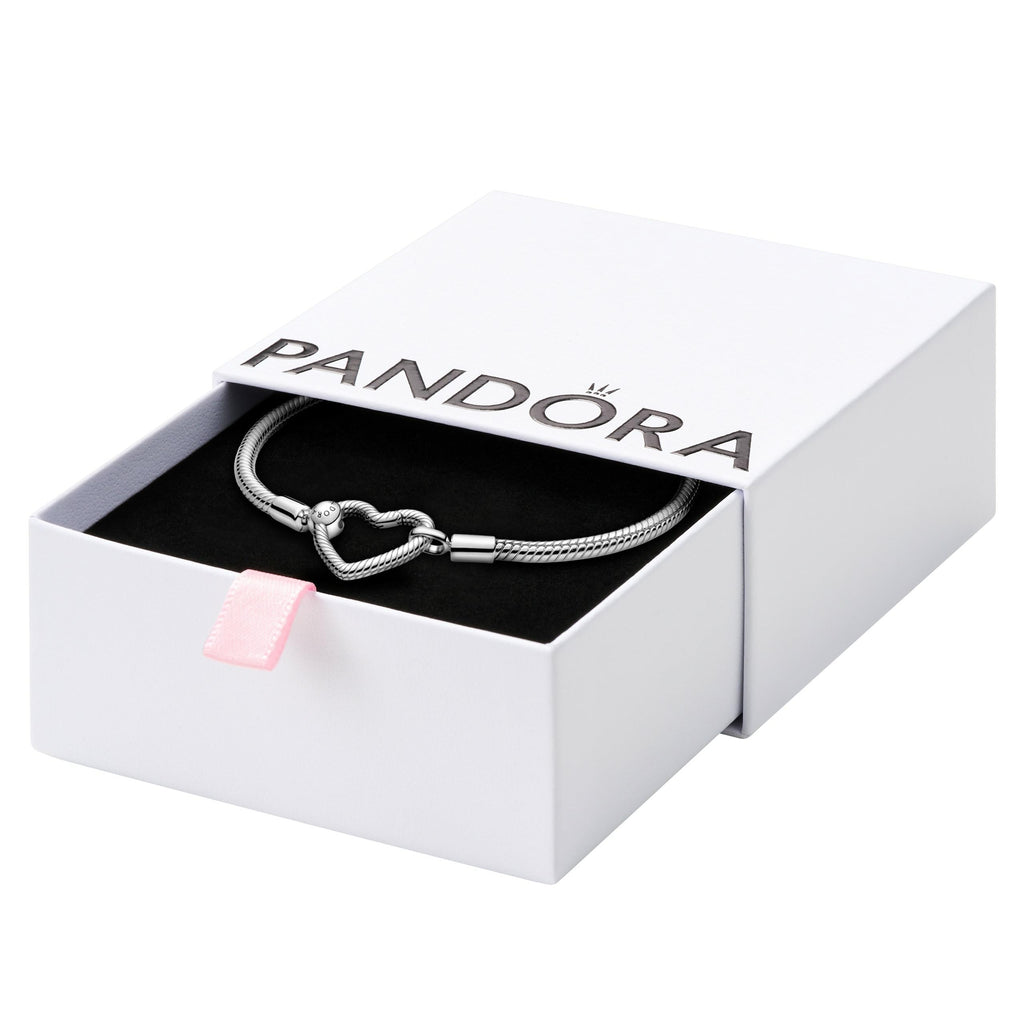 PANDORA Moments Heart Clasp Snake Chain Bracelet - Charm Bracelet for Women - Compatible Moments Charms - Gift for Her - Sterling Silver - With Gift Box