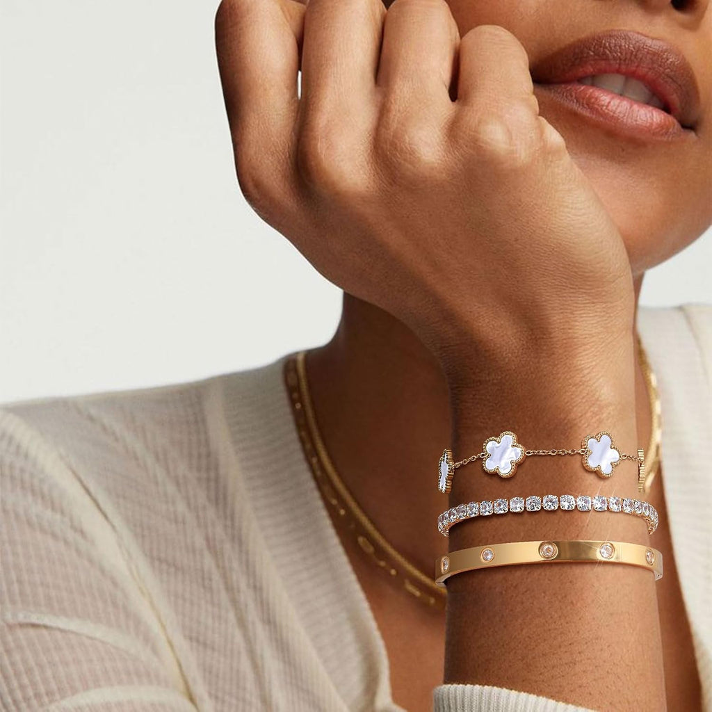 Womens Stackable Floral Gold Bracelets - 3Pcs 18K Gold Plated Bracelet,Stainless Steel Bangle Bracelets Non Tarnish, Gold Bracelet Set Trendy Jewelry,Christmas Valentines Birthday Gifts for Girlfriend