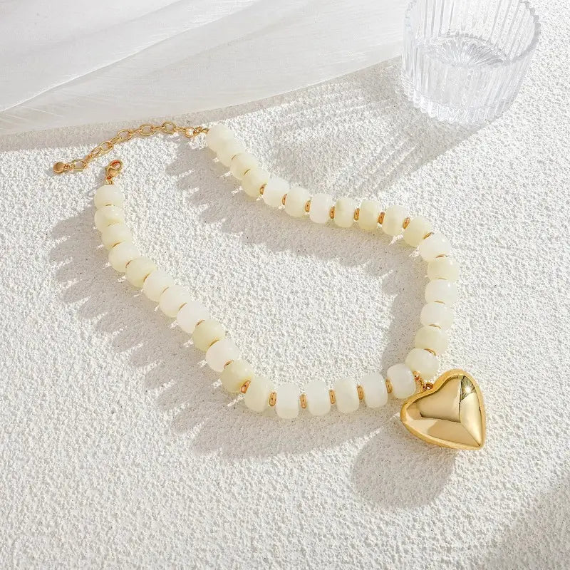 2026 Chunky Heart Necklaces for Women Colorful Resin Beaded Choker Necklace Gold Puffy Heart Statement Necklace Trendy Acrylic Choker Jewelry