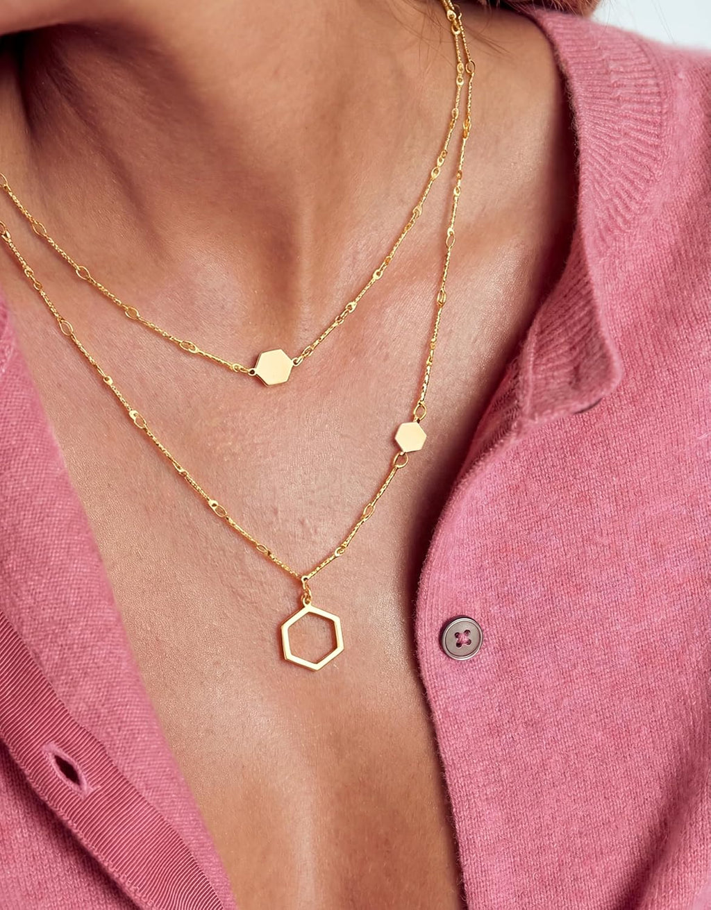 UBGICIG Honeycomb Layered Necklaces for Women Stackable, Dainty Layering Pendant Necklace Non Tarnish, Trendy 16K Plated Silver Gold Necklace Stack Chain Women's Fashion Jewelry