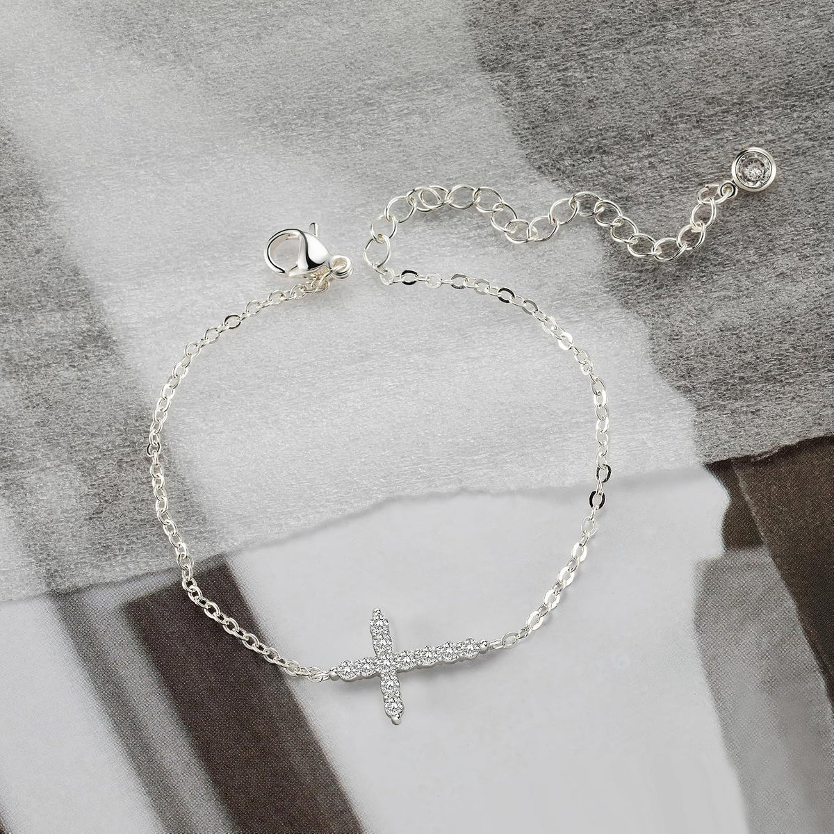 Moodear Cross Bracelet for Women, Dainty 925 Sterling Silver/14k Gold Plated CZ Chain Bracelets for Women Graduation Gift 2026 for Teen Religious Christian Basket Stuffers Jewelry