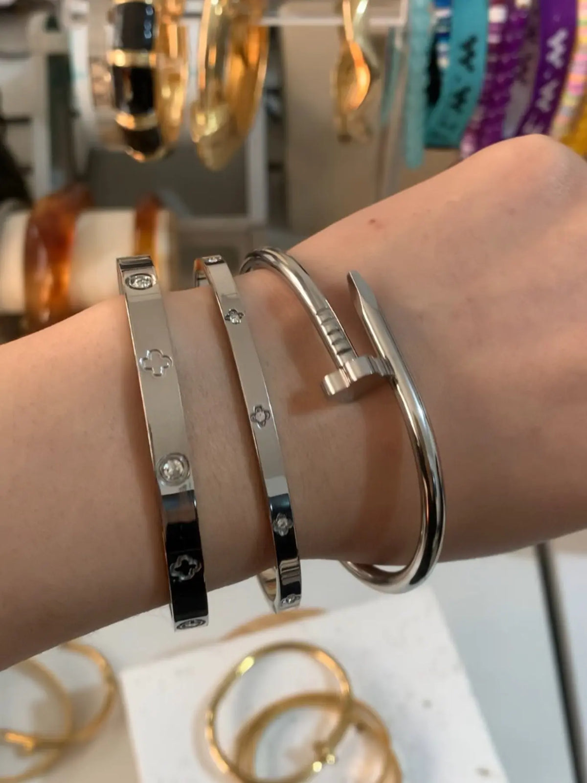 Women's Stainless Steel Bracelet Set, Flower Nail Design , Casual Style Elegant Jewelry Bracelet for Women, Perfect Gift for Her, High Quality Bracelet