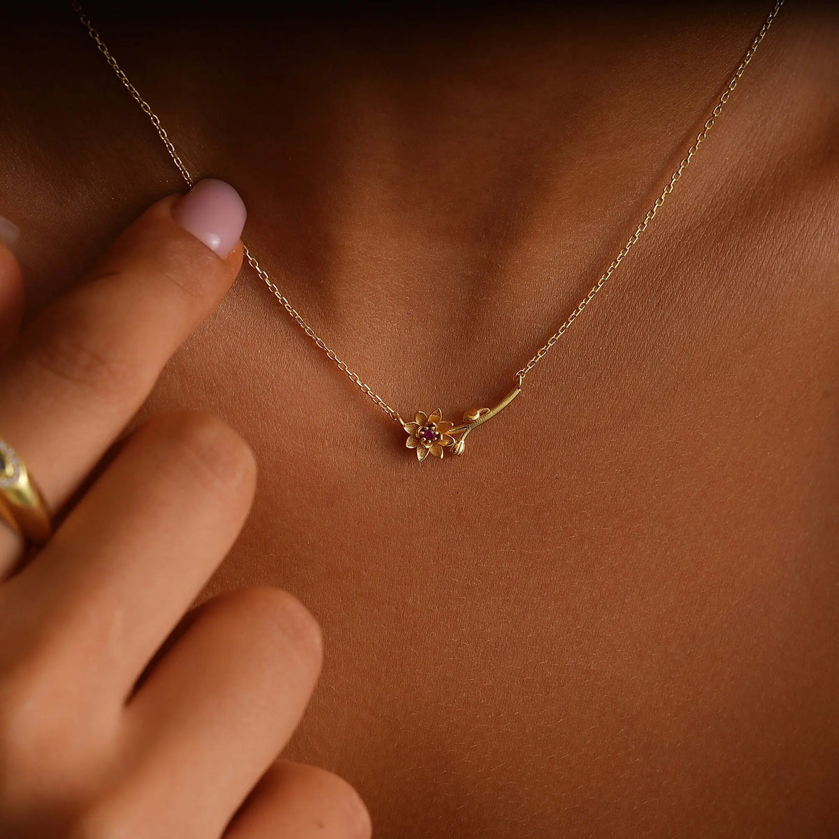modmints Custom Horizontal Birth Flower Necklace - Personalized Gold Artificial Gemstone Jewelry, Cute Mothers Day Gift Ideas, Gifts for Women, Gold Necklace for Women Gold Chain Set
