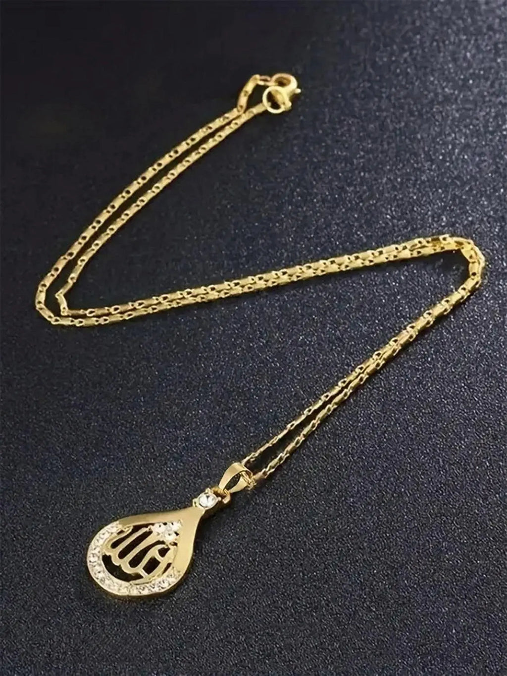 1 PC Classical Cubic Zirconia Necklace Pendant For Women Faith Necklace Valentine's Day Gift Birthday Gift Jewelry Wedding Jewelry Fashionable Accessories
