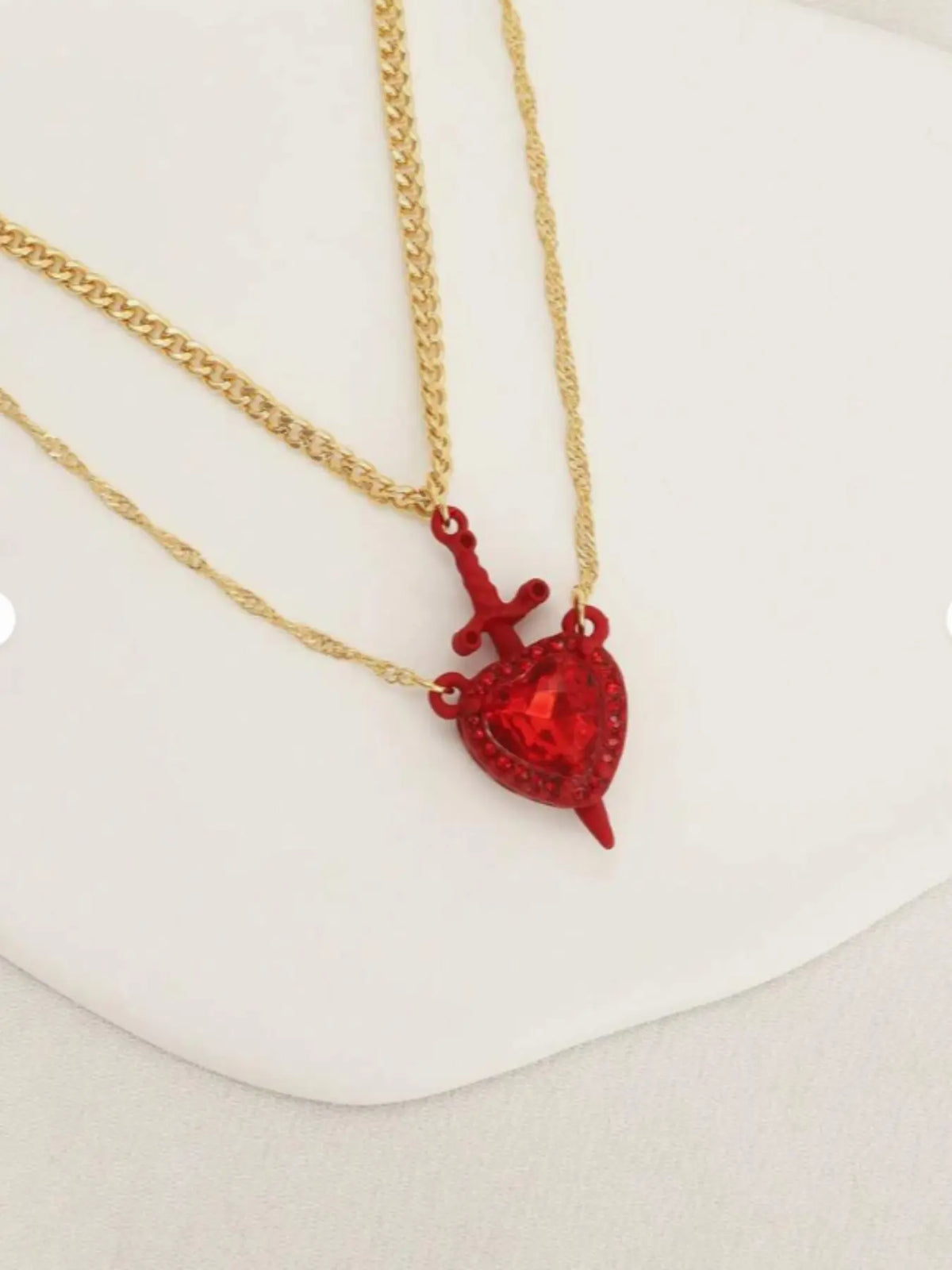2pcs Heart and Sword Necklace Set, Love Heart Necklace, Amour Heart Necklace, Unique Couple's Jewelry, Fashionable Jewelry Accessories, Silver Color, Durable Fashion Accessory, Birthday Gift Jewelry, Perfect for Weddings & Parties, Includes Rose Box